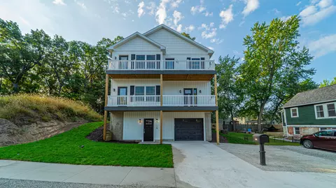 119 Blaine St, Michigan City, IN 46360