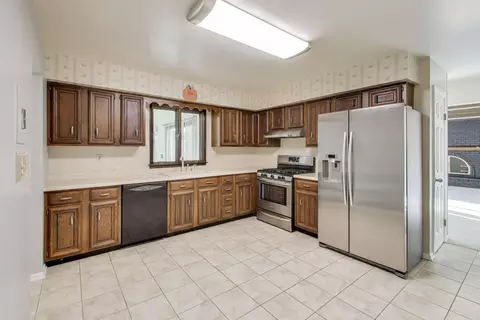 Kitchen - 9449 Primrose Ln, Munster, IN 46321 photo 1 of 3