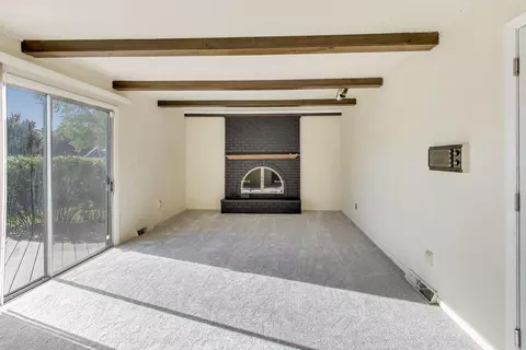 Living - 9449 Primrose Ln, Munster, IN 46321 photo 3 of 4