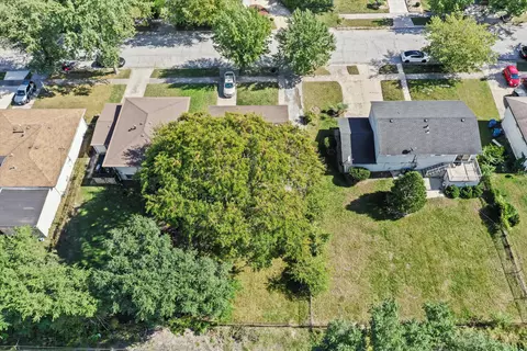 View/Area - 1930 Wallace St, Gary, IN 46404 photo 2 of 5