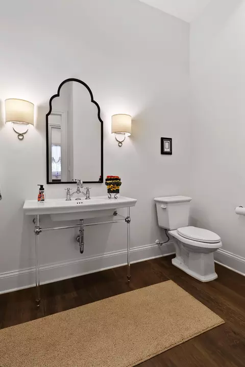 Bath - 640 Eleanor Rose Ct, Crown Point, IN 46307 photo 1 of 11