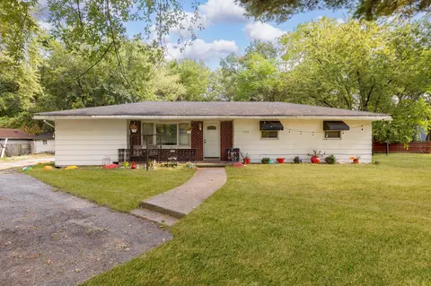 2333 Durbin St, Gary, IN 46406 photo 1