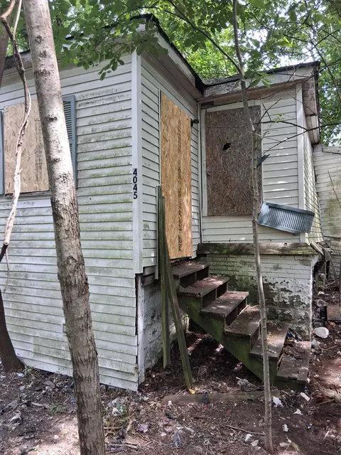 4045 Massachusetts St, Gary, IN 46409