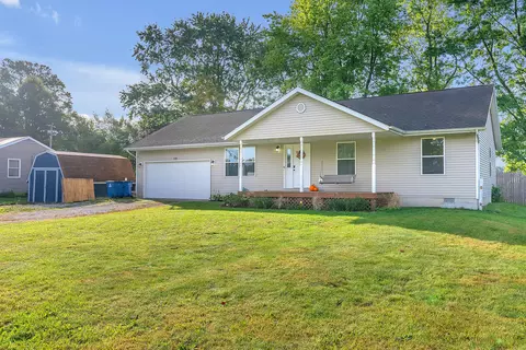 121 E Pine St, Wheatfield, IN 46392 photo 21