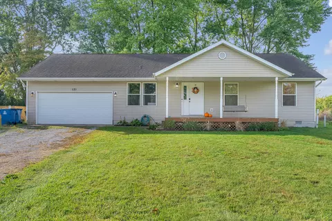 121 E Pine St, Wheatfield, IN 46392 photo 1
