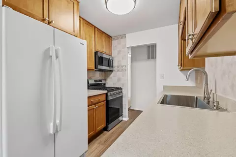 1307 N Jay St, Griffith, IN 46319 photo 9