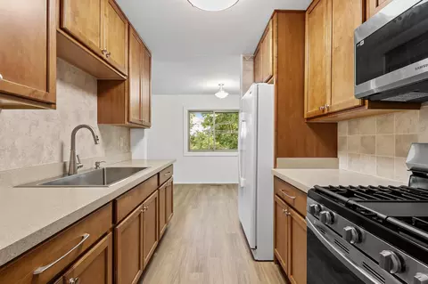 1307 N Jay St, Griffith, IN 46319 photo 7