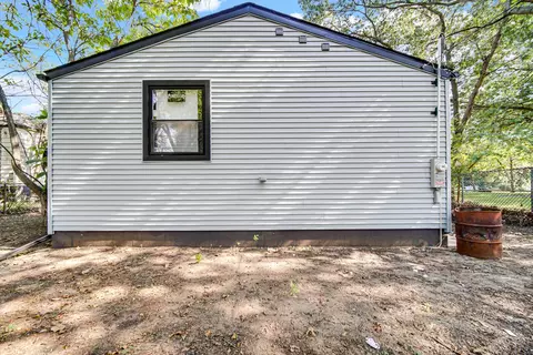2232 Roosevelt Pl, Gary, IN 46404 photo 17