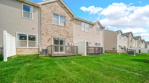 11214 Putnam Dr, Crown Point, IN 46307 photo 23