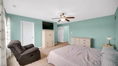 11214 Putnam Dr, Crown Point, IN 46307 photo 16