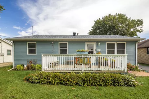 655 Fairview St, Westville, IN 46391