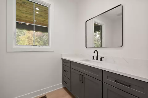 Bath - 9541 Dunegrass Way, Saint John, IN 46373 photo 1 of 11