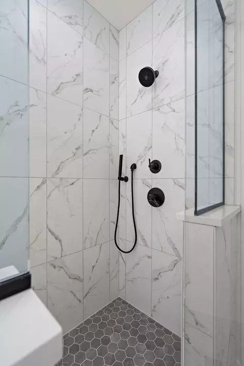 Bath - 9541 Dunegrass Way, Saint John, IN 46373 photo 3 of 11