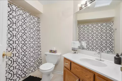 Bath - 326 Pine Ridge Cir, Lowell, IN 46356 photo 1 of 2