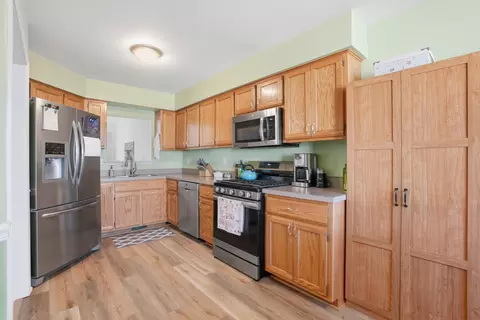 Kitchen - 326 Pine Ridge Cir, Lowell, IN 46356 photo 1 of 1