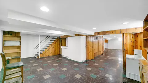 6957 Ash Ave, Gary, IN 46403 photo 17