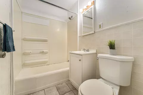 Bath - 1310 Dearborn St, Gary, IN 46403 photo 1 of 1