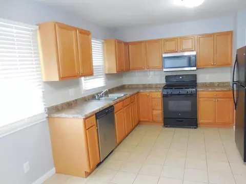 605 Pierce Ave, Dyer, IN 46311 photo 5