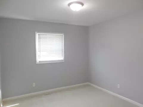 605 Pierce Ave, Dyer, IN 46311 photo 8