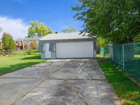 605 Pierce Ave, Dyer, IN 46311 photo 3