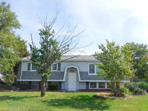 605 Pierce Ave, Dyer, IN 46311 photo 1