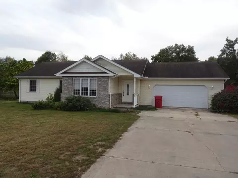 8585 E Long Lane Dr, Knox, IN 46534 photo 1