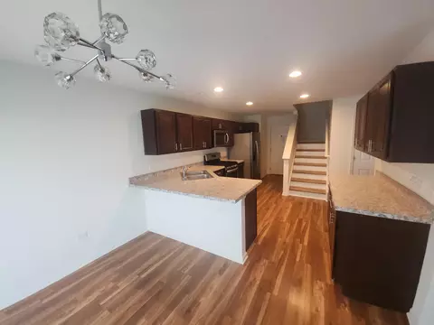 11153 Vermont Cir, Crown Point, IN 46307 photo 6