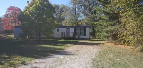 14852 N 400, Wheatfield, IN 46392