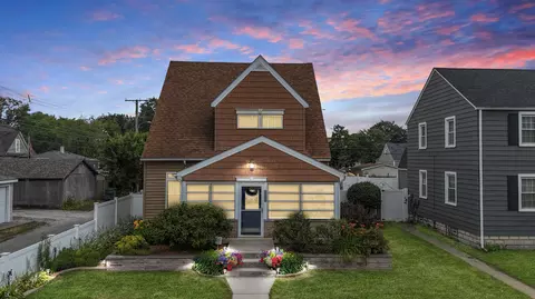 7317 Monroe Ave, Hammond, IN 46324