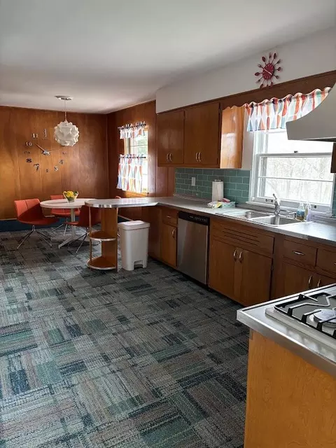 7111 Ironwood Ave, Gary, IN 46403 photo 5