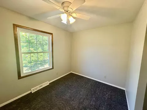 Bedroom - 1817 W Porter Ave, Chesterton, IN 46304 photo 2 of 3