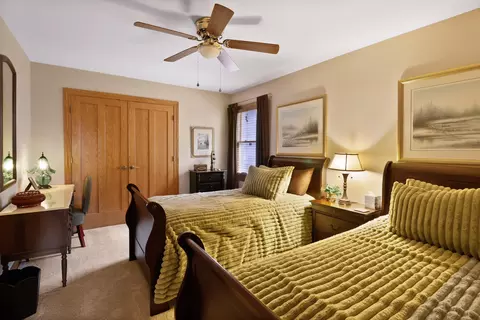Bedroom - 10400 Doubletree Dr, Crown Point, IN 46307 photo 3 of 4