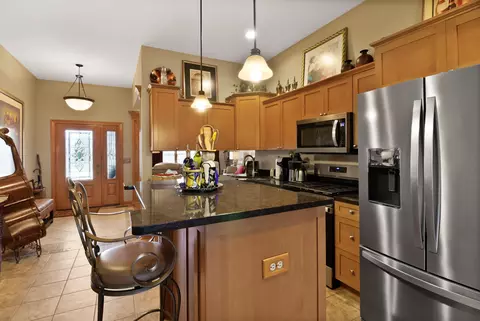 Kitchen - 10400 Doubletree Dr, Crown Point, IN 46307 photo 1 of 2