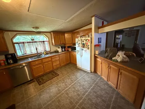 635 E 23rd Ct, Gary, IN 46405 photo 8