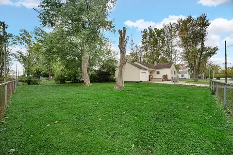 Exterior - 222 Maple St, Crown Point, IN 46307 photo 3 of 3
