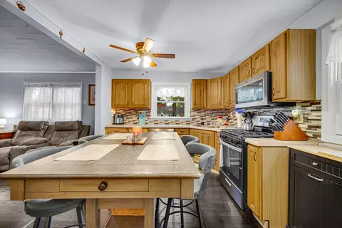 Kitchen - 222 Maple St, Crown Point, IN 46307 photo 3 of 4