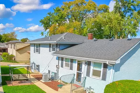View/Area - 907 W Pine Pl, Griffith, IN 46319 photo 2 of 3