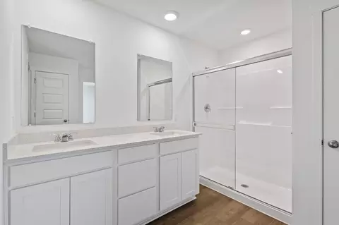 Bath - 10669 Blaine St, Crown Point, IN 46307 photo 1 of 3
