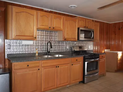 4340 W 45th Ave, Gary, IN 46408 photo 2
