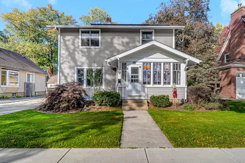 916 E Home Ave, Hobart, IN 46342