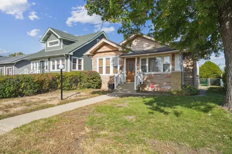 1137 Lyons St, Hammond, IN 46320