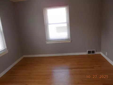 Living - 429 Ellsworth St, Gary, IN 46404 photo 2 of 3