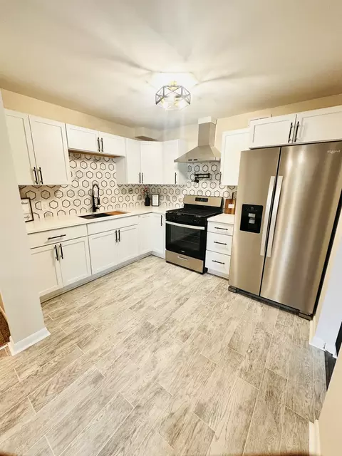 Kitchen - 6741 Ash Pl, Gary, IN 46403 photo 1 of 1