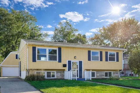 1213 N Jay Ave, Griffith, IN 46319