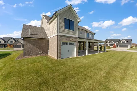 Exterior - 10511 Mahogany Ter, Saint John, IN 46373 photo 8 of 9