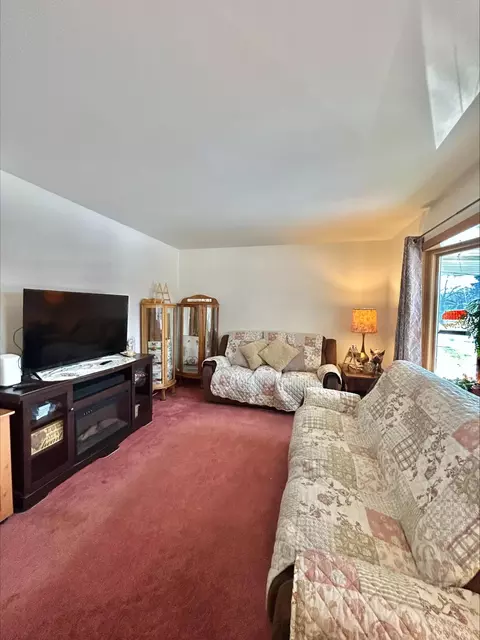 Living - 225 N Dwiggins St, Griffith, IN 46319 photo 3 of 6
