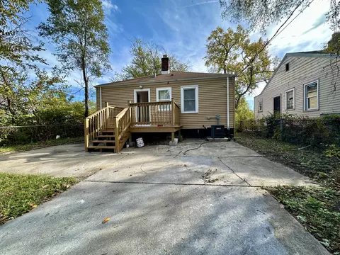 2678 Monroe St, Gary, IN 46407 photo 9