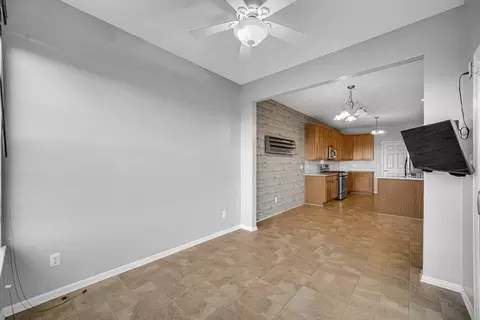 10325 Birchbrook Dr, Dyer, IN 46311 photo 9