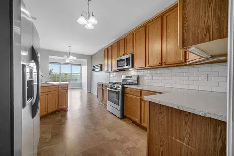 10325 Birchbrook Dr, Dyer, IN 46311 photo 5