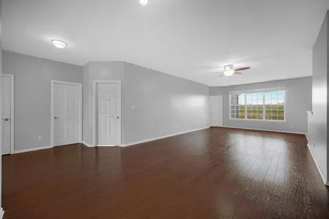 10325 Birchbrook Dr, Dyer, IN 46311 photo 4